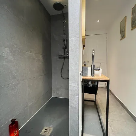 Apartment Jungle - Les Petits Plaisirs Angers