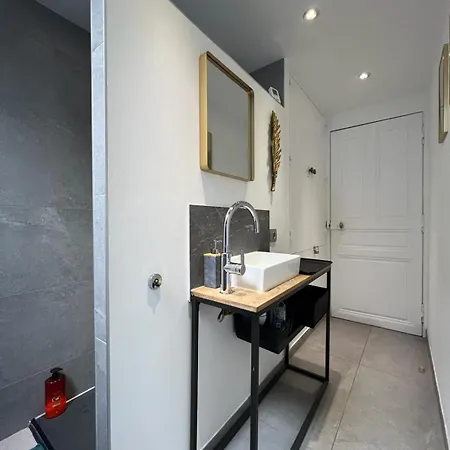 Jungle - Les Petits Plaisirs Apartment *